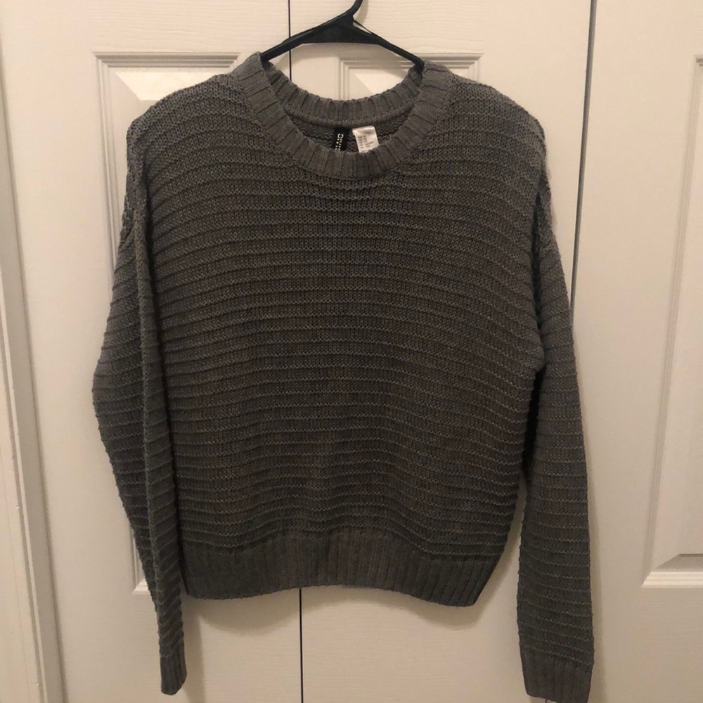 NWOT H&M Divided Grey Knit Sweater